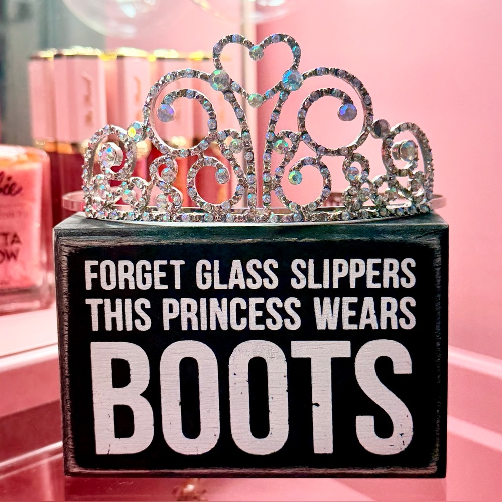 Princess Decor & Headband Set Small Princess Accent Sign Silver Bling Tiara